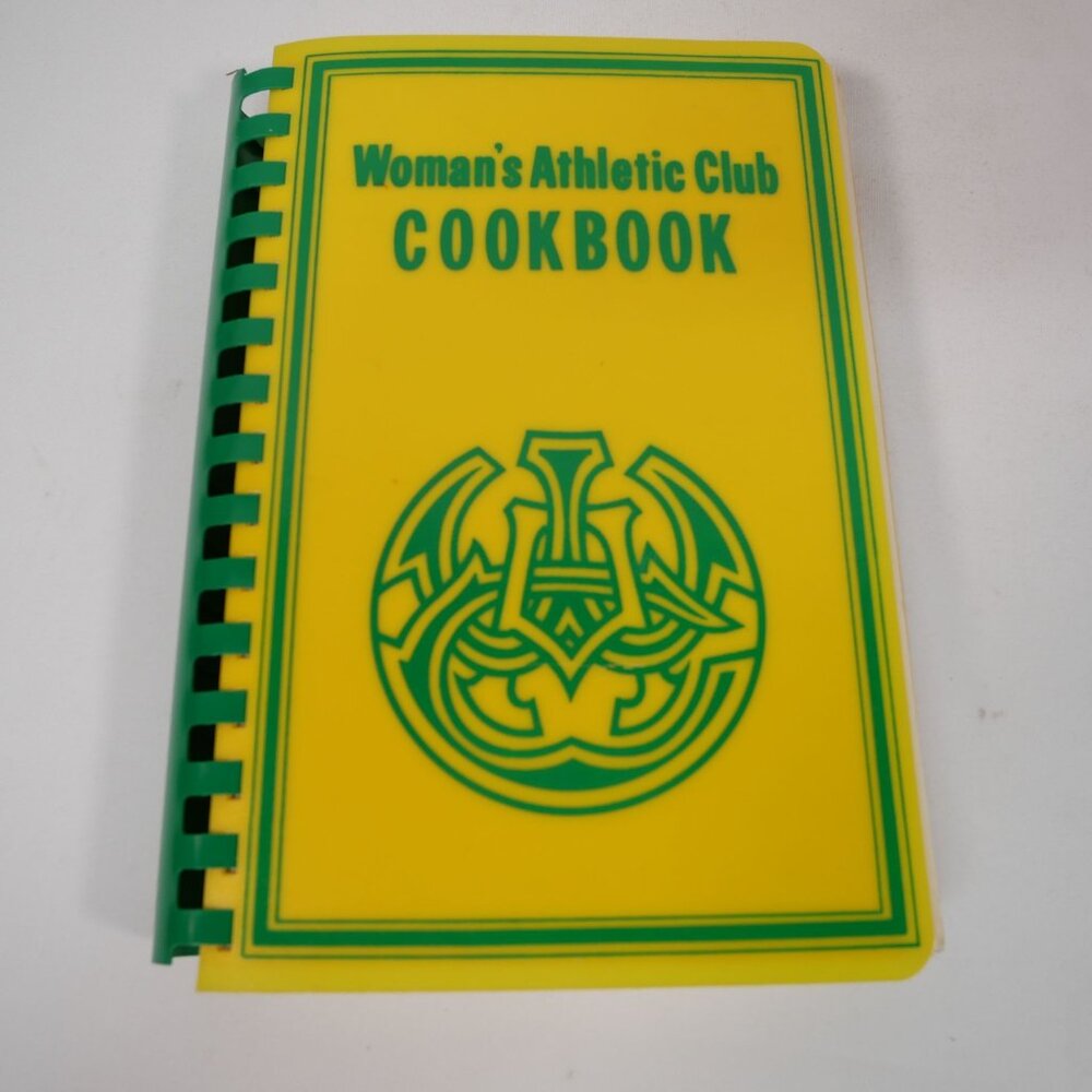 Womans Athletic Club Cookbook 1973 Illustrated Recipes VTG Comb-bound